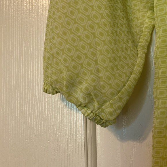 Ann Taylor Bubble Hem Peasant Style Top - Picture 2 of 5